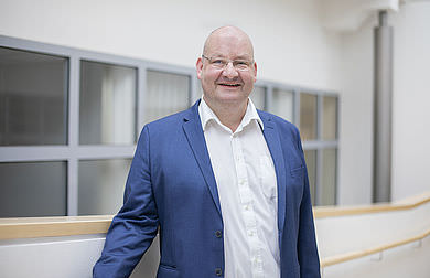 csm_7E4A9169_b_Auswahl_Prof._Dr._Byhahn_bdac3a0efc Krankenhausdirektorium 1 Leitungsgremien