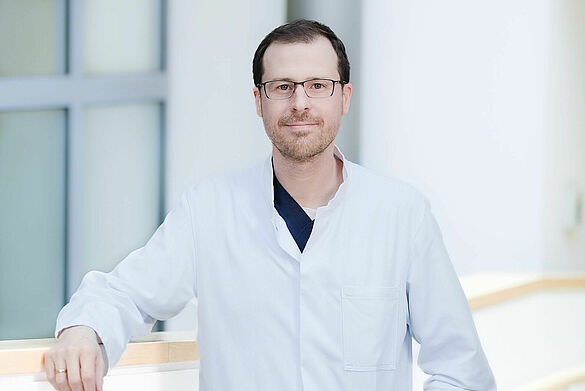 Experten und Team 18 Experten und Team 18 Universitätsklinik für Neurochirurgie