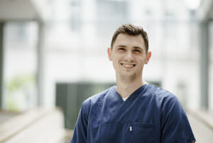 Experten und Team 38 Experten und Team 38 Anästhesiologie, Notfallmedizin und Schmerztherapie