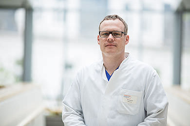 csm_Ruediger_Busse_evk-neurochirugie-20170519-001-LUKASLEHMANN-DE_d534c8c165 Wirbelsäulenchirurgie 3 Kliniken & Zentren