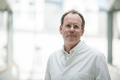 csm_evk-portraits-hno-001-20170810-LUKASLEHMANN-DE_e8c0f8069d Phoniatrie und Pädaudiologie 2 Kliniken & Zentren