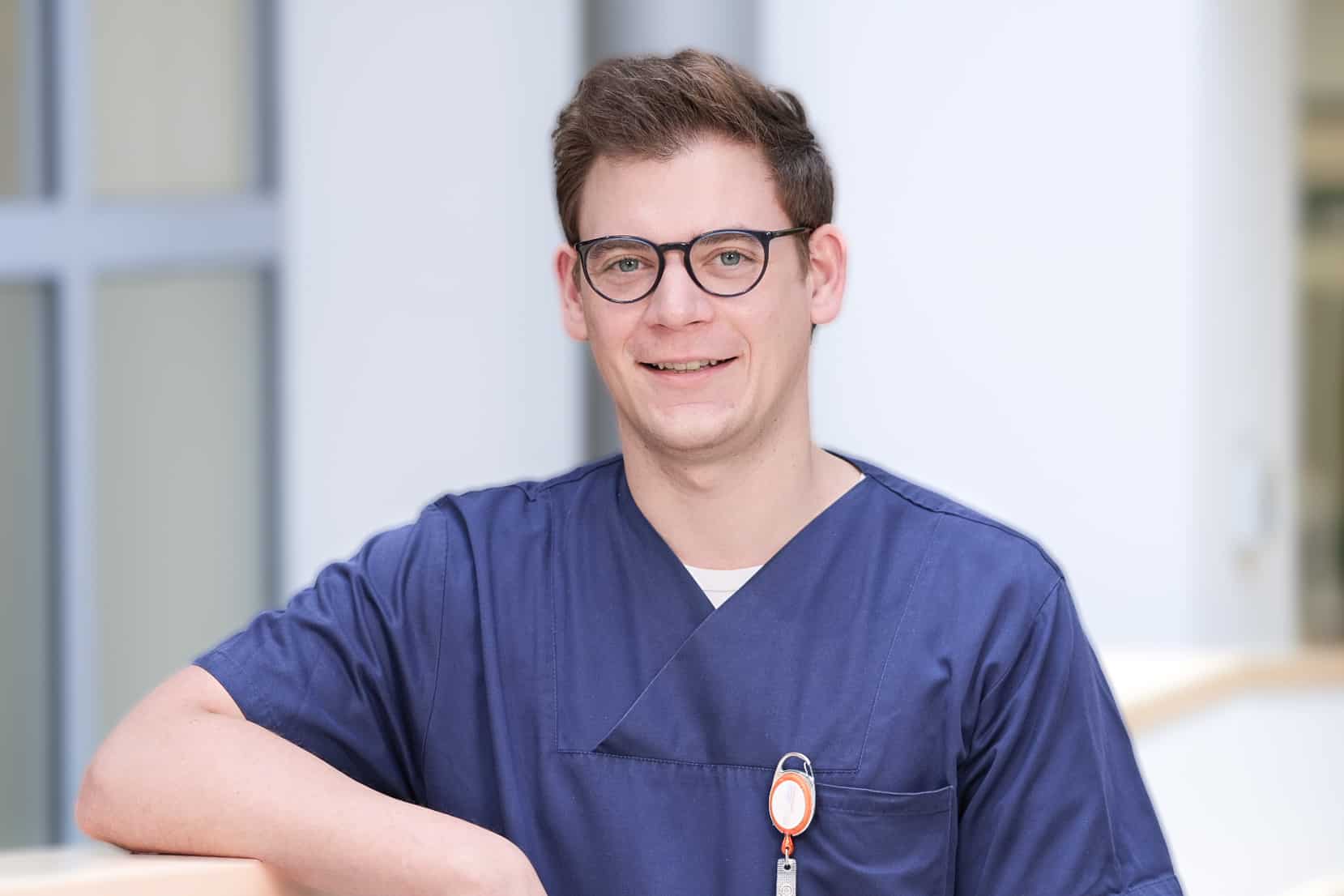 Experten und Team 43 Experten und Team 43 Anästhesiologie, Notfallmedizin und Schmerztherapie