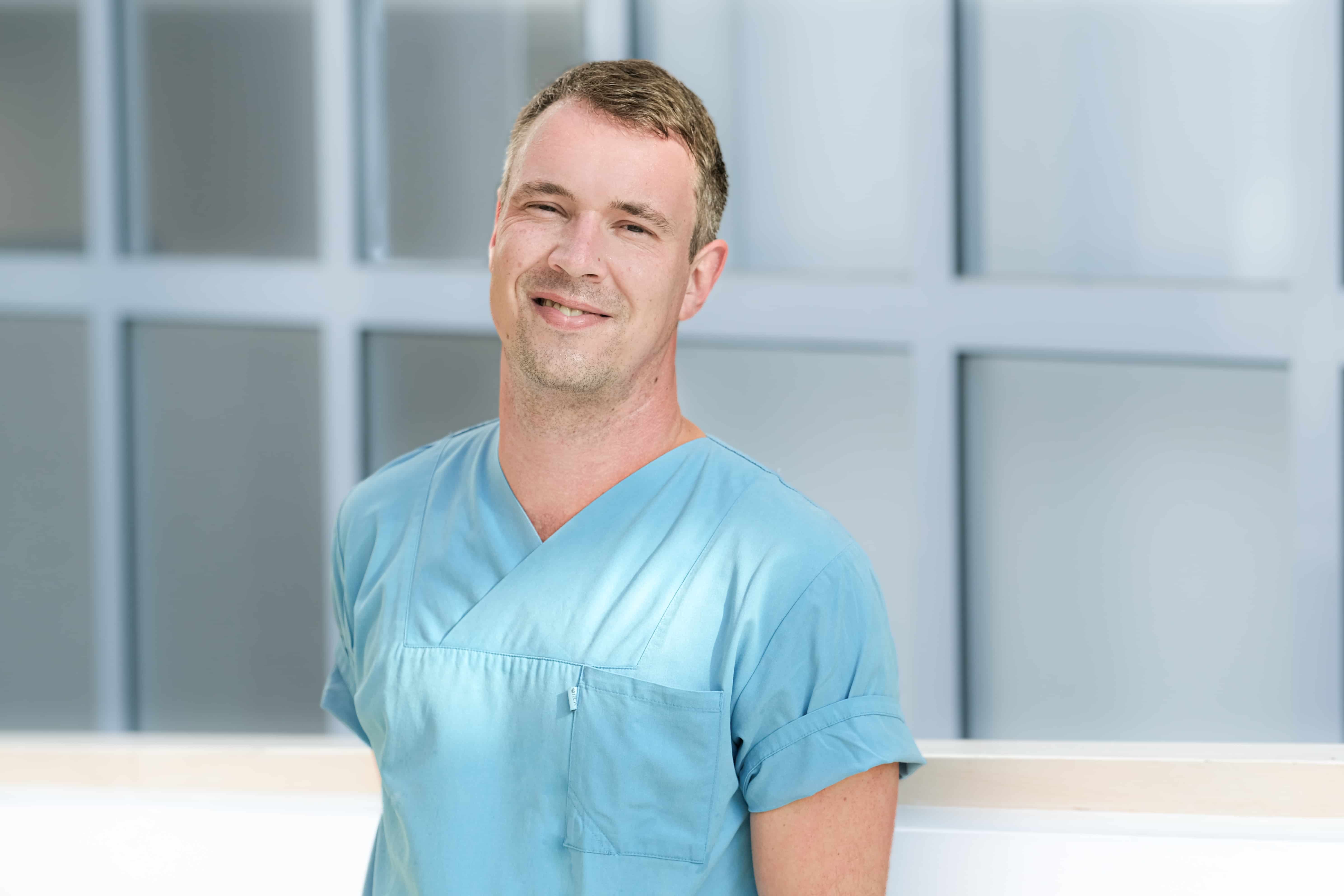 Experten und Team 49 Experten und Team 49 Anästhesiologie, Notfallmedizin und Schmerztherapie