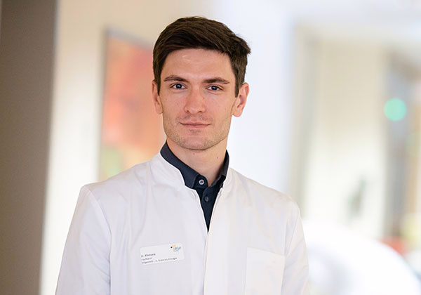 Dr. med. Dmitry Khmara